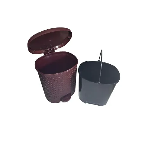 Pedal dustbin with removable bucket for easy waste disposal , High quality Pedal Dustbin