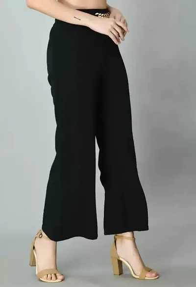 Solid Mid Rise Straight Fit Trouser