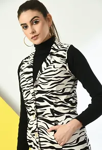 Stylish White Polyester Printed Shrugs For Women-thumb3