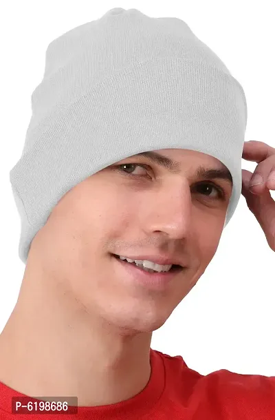 Fabulous White Cotton Solid Caps For Men