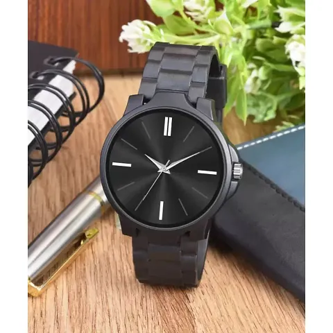 Men Stylish PU Analog Watch