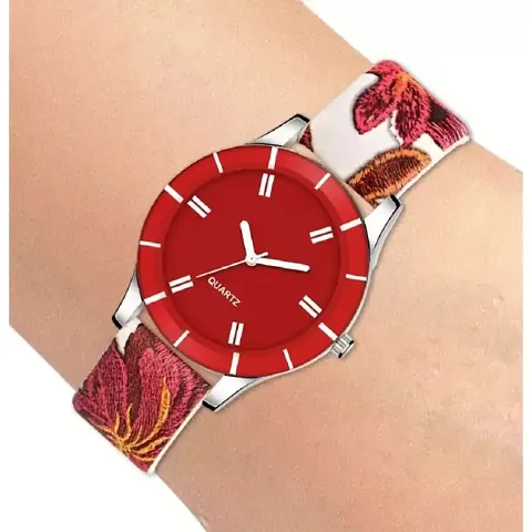 HRV UNIQUE ROUND DIAL LATHER WATCH FOR WOMEN