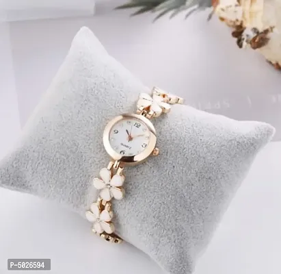 Bracelet Design Rose gold and White Strap Analog Watch For Women