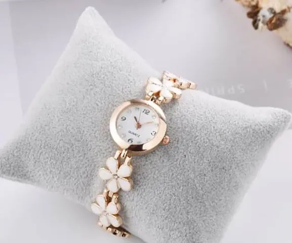Attractive Bracelet Watches For Women