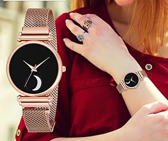 Moon Dial Unique Designer Magnetic Metal Strap Womens and Girls Watch