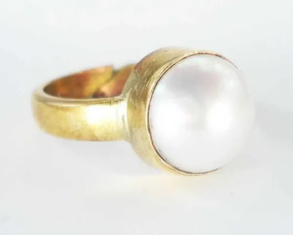 Pearl (Moti) 6.00 Ratti Pearl Gemstone Ashtadhatu Rashi Ratna Ring