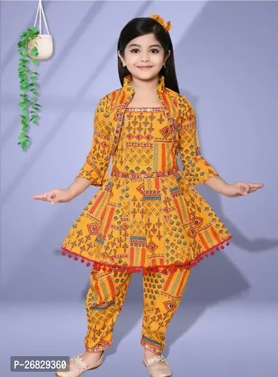Fabulous Yellow Rayon Printed Top With Bottom Clothing Sets For Girls