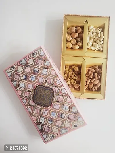 Pinnaq 4 Section Gift Box (Almond, Cashew, Apricot, Raisin) Paper Gift Box