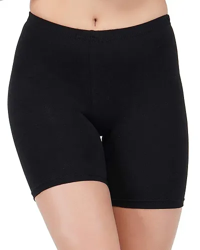 New In Women's Shorts 