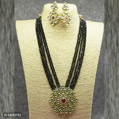 Traditional Alloy Green And Gold Jewellery Set For Women