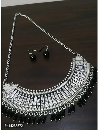 Traditional Alloy Black Jewellery Set For Women