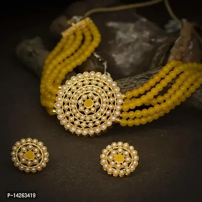 Traditional Alloy Yellow Jewellery Set For Women