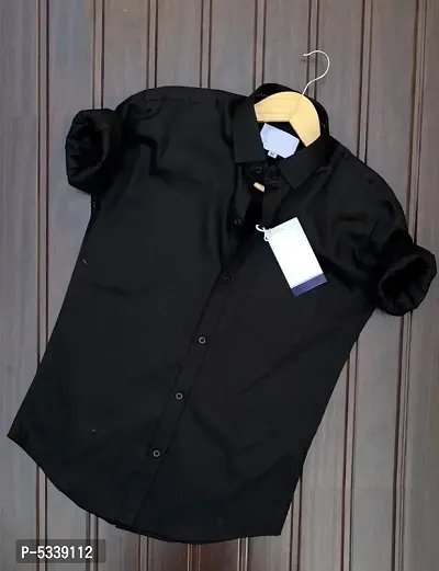 Black Cotton Solid Casual Shirts For Men