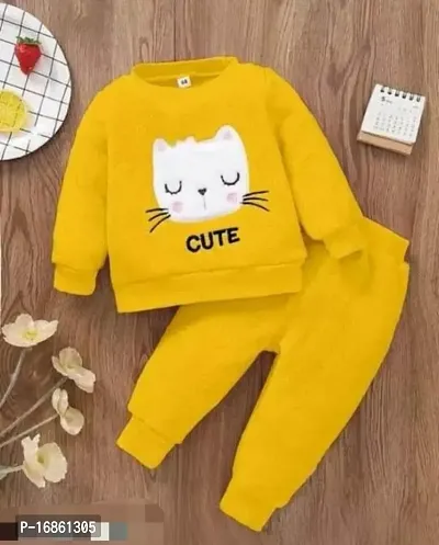 Yellow cotton clothing set for baby girl