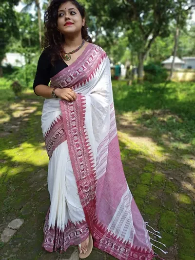 Beautiful Cotton Printed Handloom Sarees With Blouse Piece