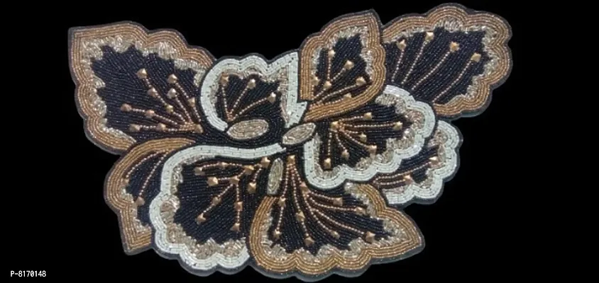 Handcrafted Beaded Table Place Mat (Black  Cream Paisly Mat)