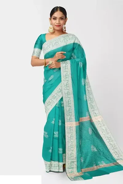 Classic Silk Blend Saree with Blouse piece