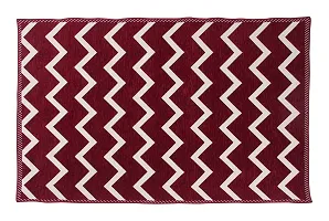 Braids Zesture Flat Weaved Chevron Design Foldable Multipurpose Living, Bedroom, Kitchen, Picnic, Praying Carpet - 5 Feet X 7 Feet (Maroon)-thumb1