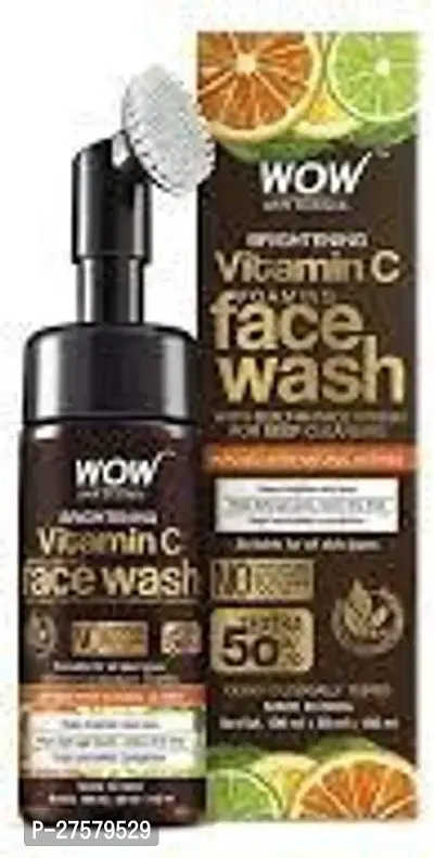 Brightening Vitamin C Foaming with Built-In Face Brush Face Wash (150 ml)