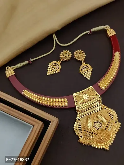 Stylish Golden Brass Jewellery Set For Women-thumb0