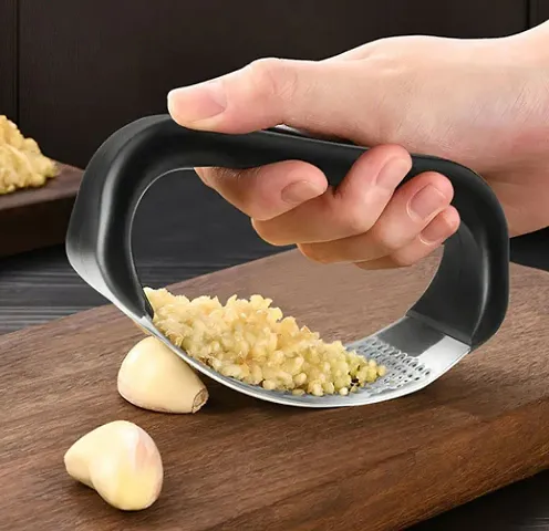 Must Have Garlic Presses 