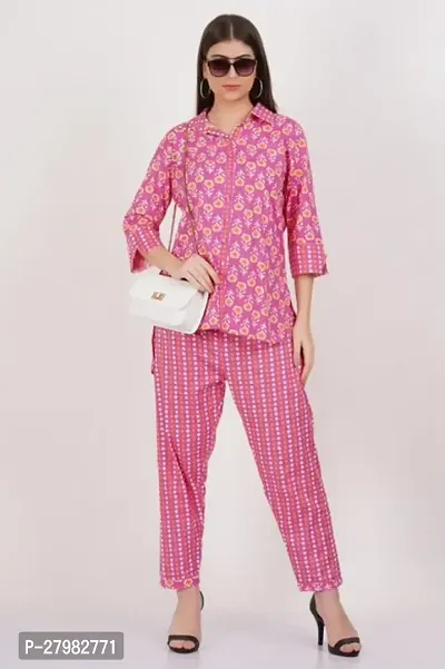 Stylish Pink Cotton Printed Lounge Set For Women