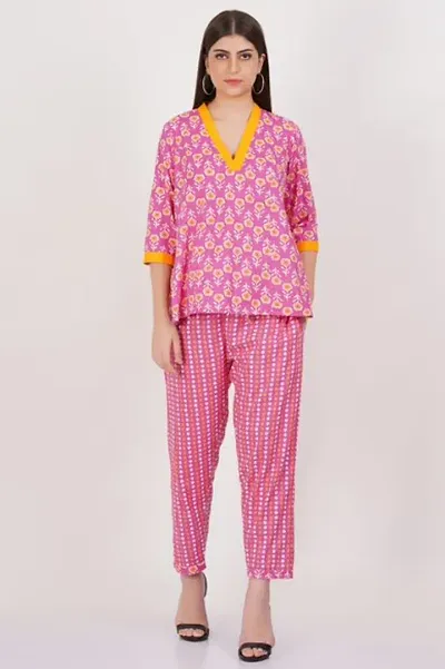 New Launch Cotton Printed V-Neck Night Suit For Women/Lounge Set For Women