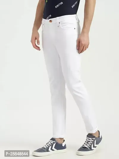 Stylish White Denim Solid Mid-Rise Jeans For Men