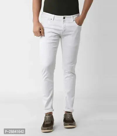 Stylish White Denim Solid Slim Fit Mid-Rise Jeans For Men