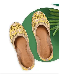 Royal Khwaab Women's Punjabi Jutti 100% Leather MojariStylish Ethinic Wear Tradiional Classy Look  Stylish-thumb1