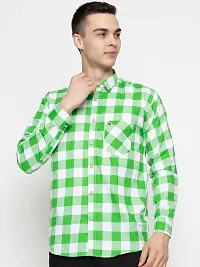 Elegant Green Cotton Checked Casual Shirts For Men-thumb2