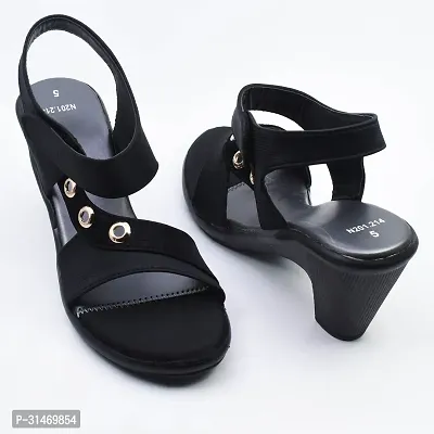 Modern Gorgeous Latest Women Heel Sandal-thumb3