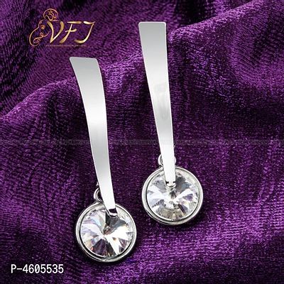 Trendy Rhodium Plated Alloy Drop Earring for Women ( Pack of 1 pair Earring)