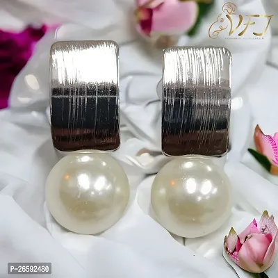 Elegant Earrings for Women - 1 Pair-thumb0