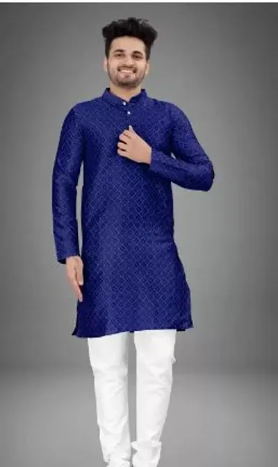 Stylish Blend Solid Kurta For Men