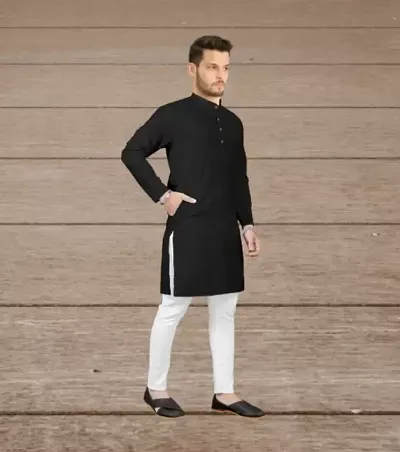 Stylish Blend Solid Kurta For Men