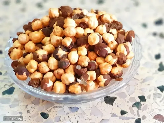 Roasted Chana, Desi Chickpeas, Bhuna Chana, Snack and Namkeen, Vacuum Packed (700 GM)