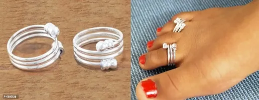 Traditional Adjustable Toe Rings For Girls / Women 1 Pair