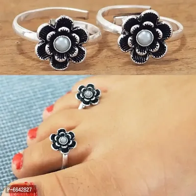 Flower Shaped Brass Silver Plated Toe Ring For Women