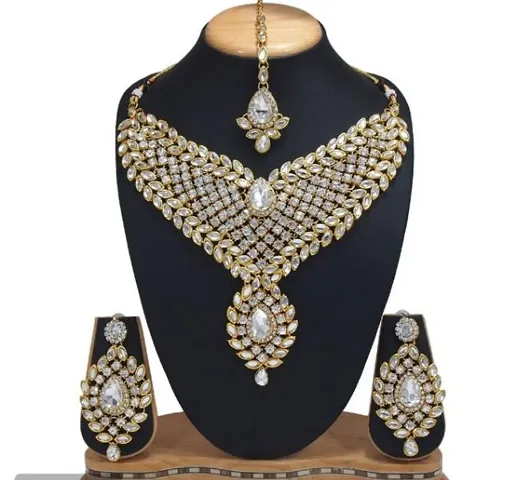 Must Have Alloy Jewellery Set 