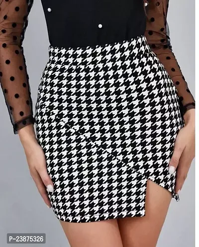 Elegant Polyester Checked Skirts For Women