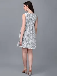 Women's Regular Multi Color Square Neck Half Sleeve Polyester Printed Dress-thumb2