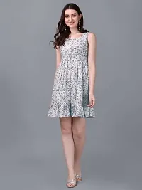 Women's Regular Multi Color Square Neck Half Sleeve Polyester Printed Dress-thumb4