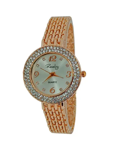 Beautiful Metallic Golden Watches for Women