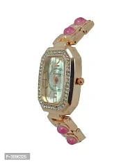 Women's Golden Analog Watch With Metal Strap-thumb1