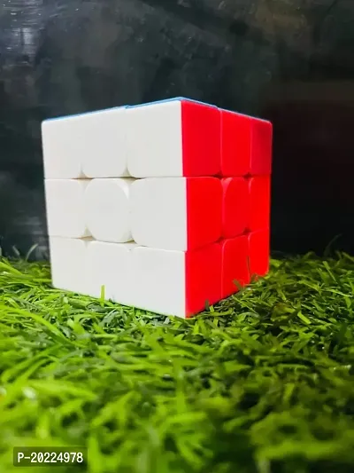 3x3 Stickerless Cube | Beginner Speedcube for Kids  Adults | Magic Speedy Stress Buster Brainstorming Puzzle (Multicolor).