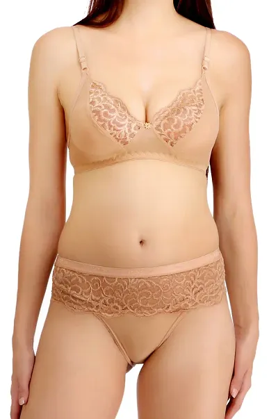 Trendy Lace Work Matching Bra Panty Set