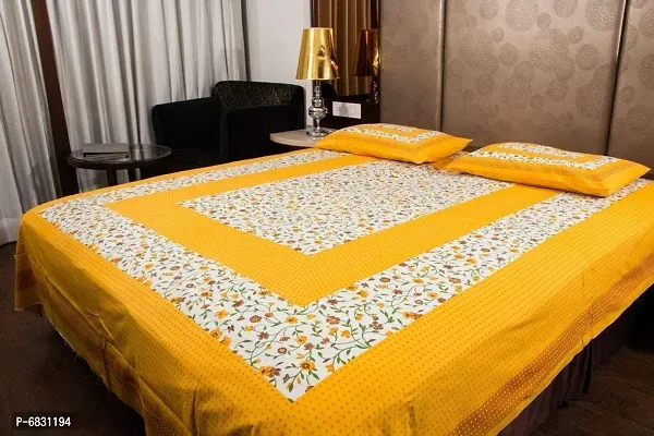 Elegant  Cotton Printed Double Bedsheet With Pillow Covers-thumb3