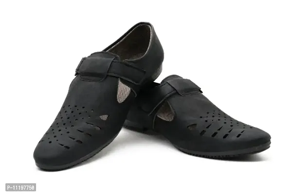 Groofer Mens black Stylish Sandals-thumb3