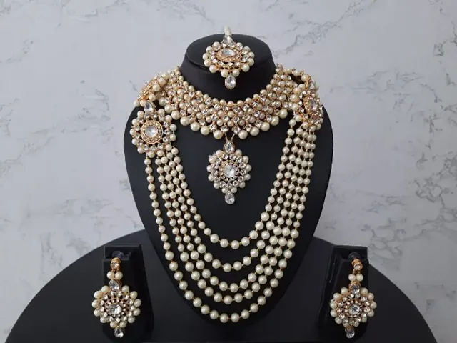 Women's/Girl's Beautiful Gold Crystal And Pearl Necklace Set With Maang  Tikka - Zaffre Collections